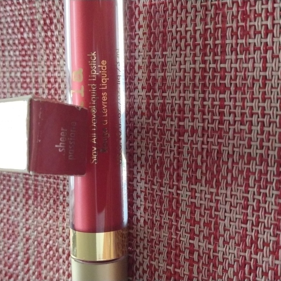 Stila Stay all day lipstick - Picture 3 of 3